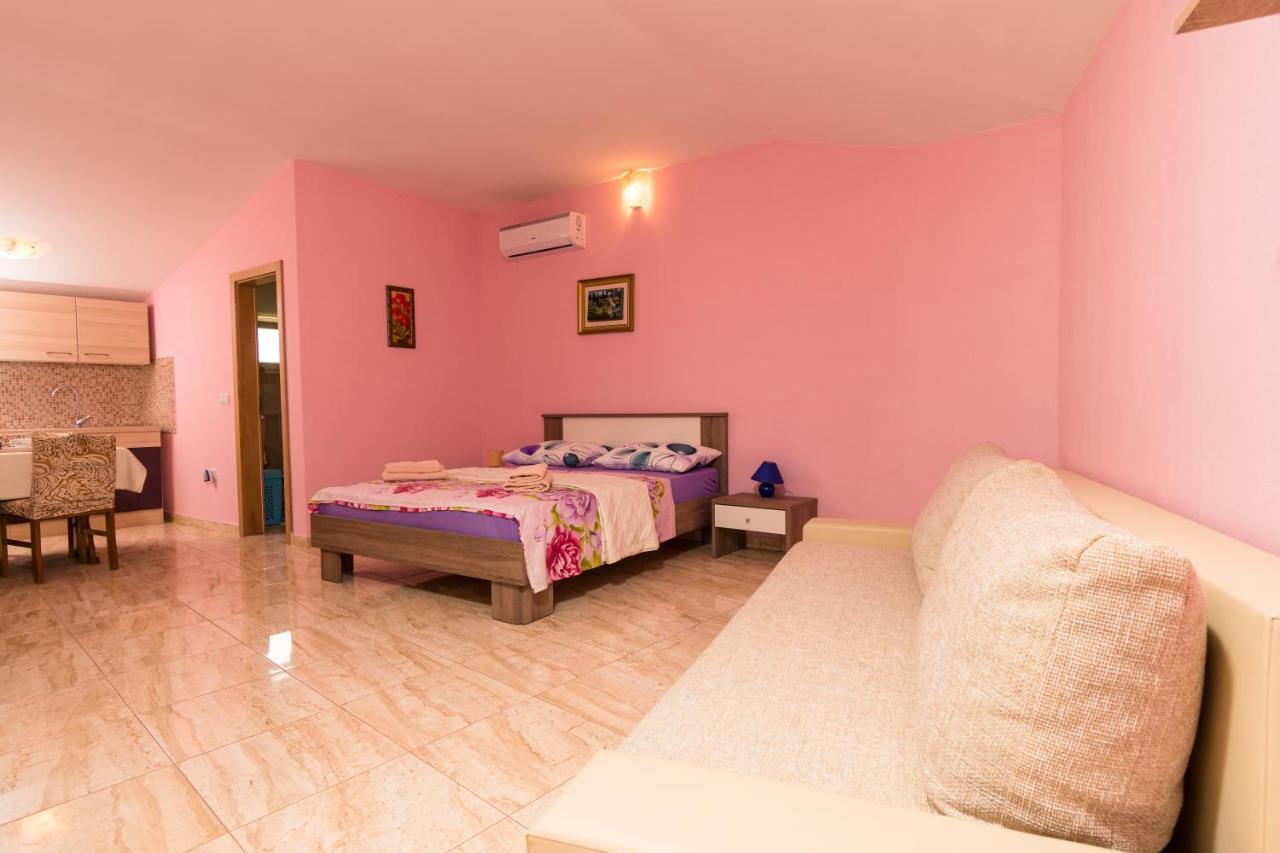 Lovely House Holiday home *