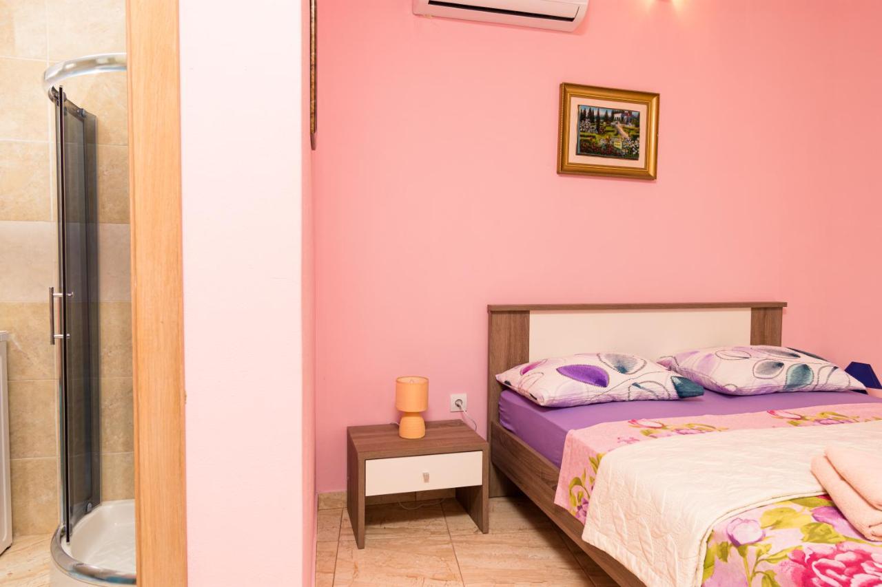 Lovely House Semesterbostad